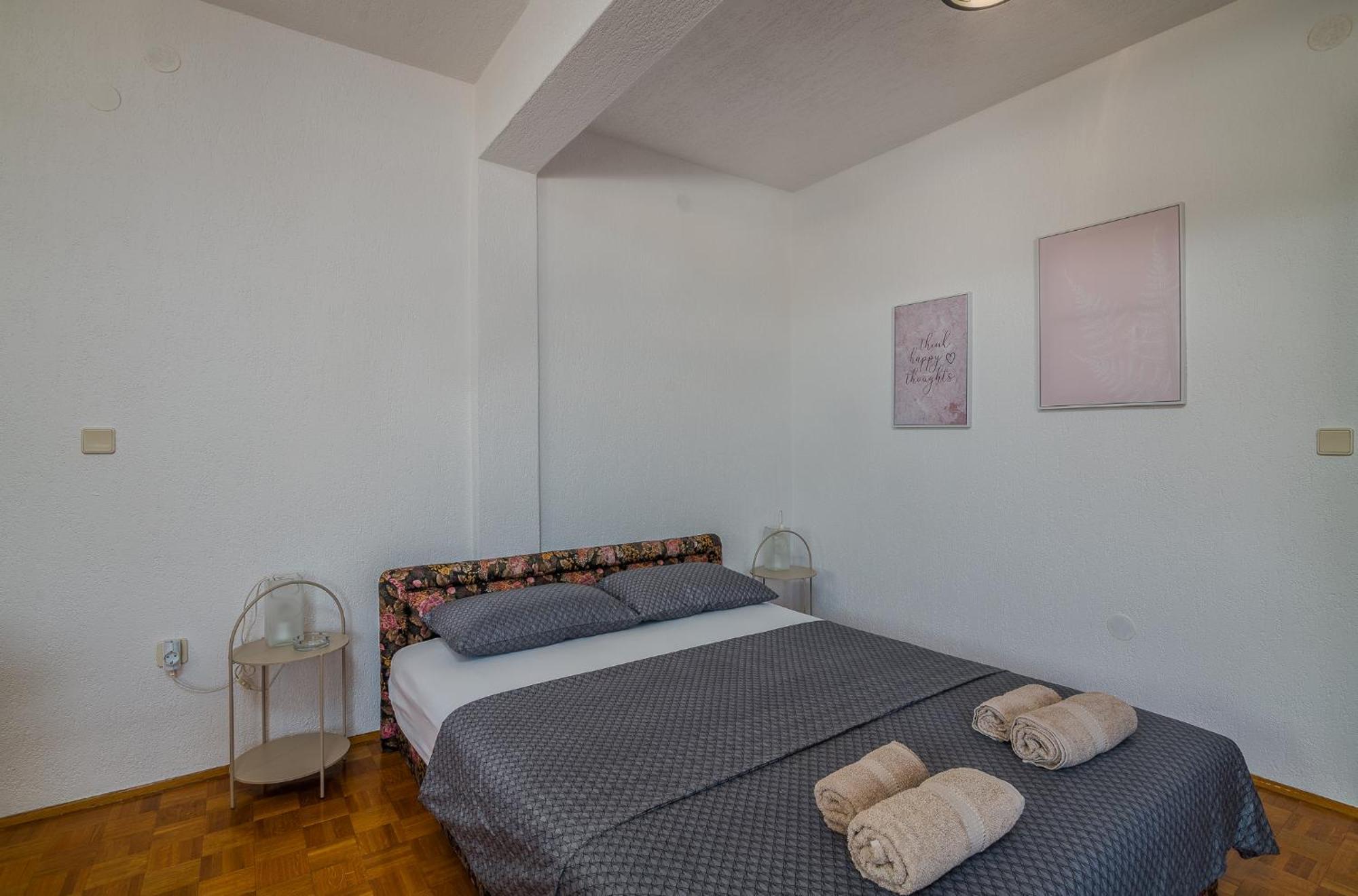 Apartments Bahar Krk Krk Town Rum bild