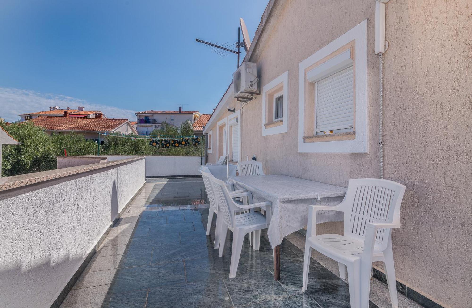 Apartments Bahar Krk Krk Town Rum bild